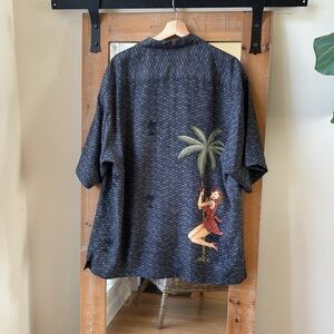 Tommy Bahama Hula Girl Hawaiian Camp Shirt Size L